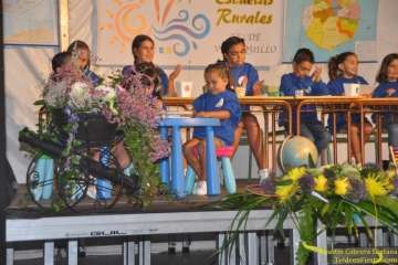 Lección escolar en el pregón de San Roque (Foto TF)